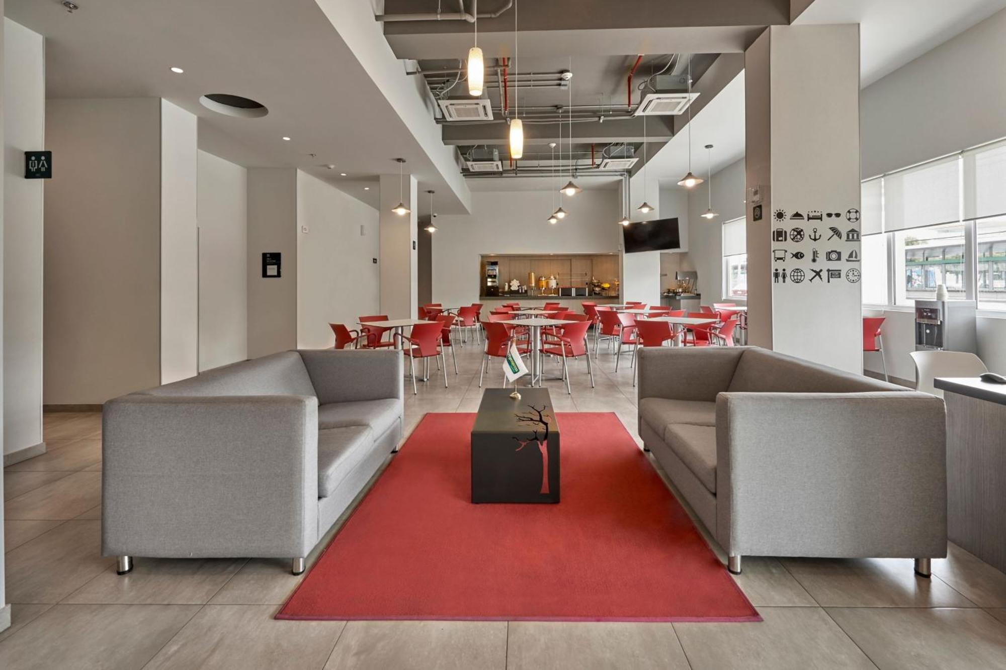City Express Junior By Marriott Ciudad Del Carmen Aeropuerto Exterior photo
